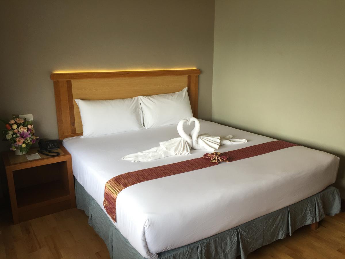 D-One Hotel Hat Yai Zewnętrze zdjęcie